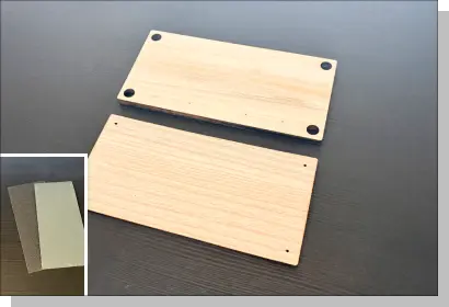 白色塗装前の木製キーフック用ベースプレート