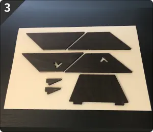 板をカットする
